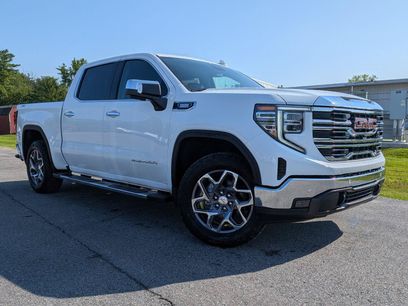 New 2026 GMC Sierra 1500 SLT w/ SLT Premium Plus Package