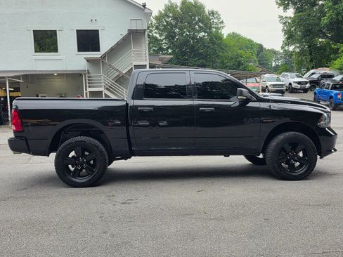 Used 2017 RAM 1500 Express w/ Black Ram 1500 Express Group AWD/4WD image 8