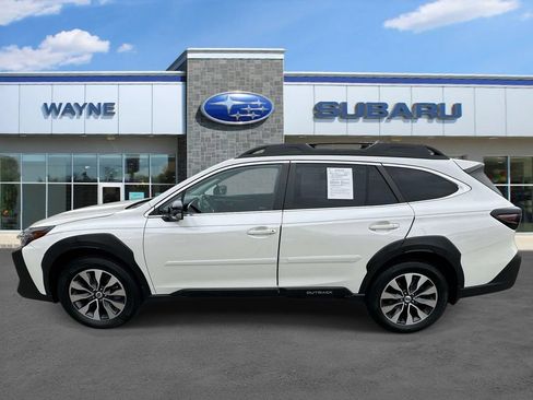 Certified 2023 Subaru Outback Limited AWD/4WD image 5