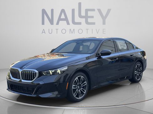 Used 2027 BMW 530i w/ M Sport Package RWD image 1