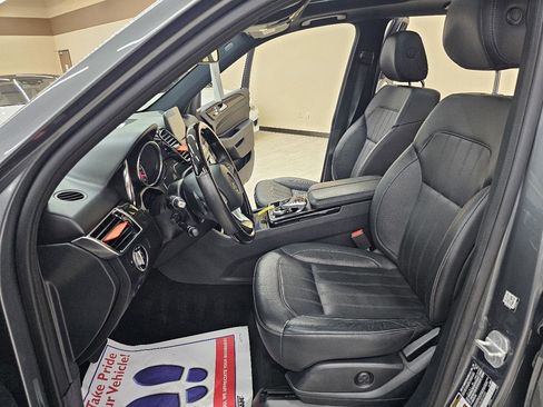 Used 2018 Mercedes-Benz GLE 350 w/ Premium 1 Package image 18