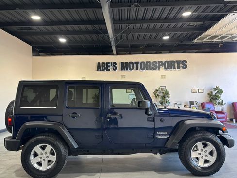 Used 2013 Jeep Wrangler Unlimited Sport AWD/4WD image 4