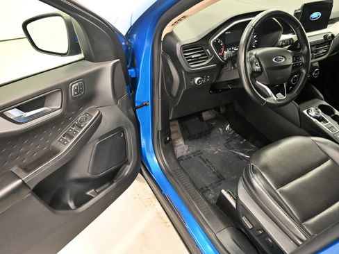 Used 2020 Ford Escape SEL AWD/4WD image 4