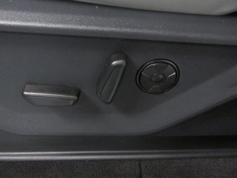 New 2025 Ford Expedition Platinum w/ Platinum Ultimate Package image 33