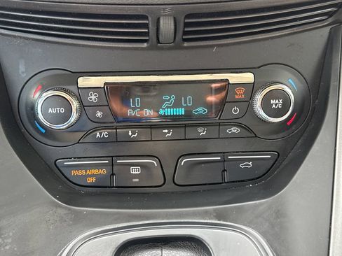 Used 2015 Ford Escape SE w/ Equipment Group 201A FWD image 24