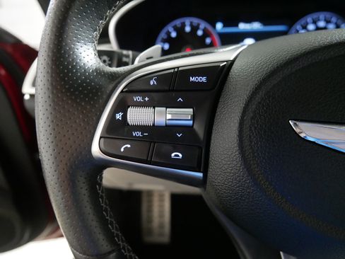 Used 2021 Genesis G70 3.3T image 27