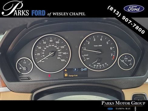 Used 2015 BMW 320i Sedan RWD image 29