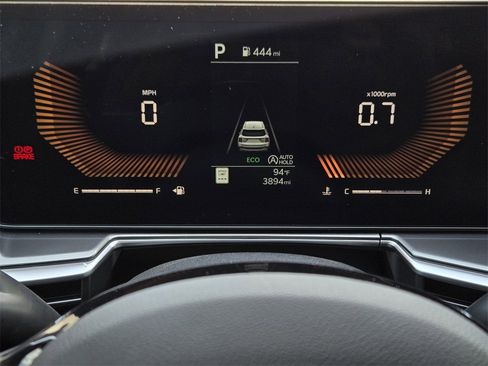 New 2025 Kia Sorento LX image 13