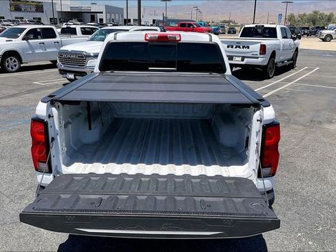 Used 2024 Chevrolet Colorado Z71 w/ Z71 Convenience Package 2 AWD/4WD image 33