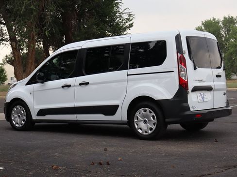 Used 2017 Ford Transit Connect XL FWD image 7