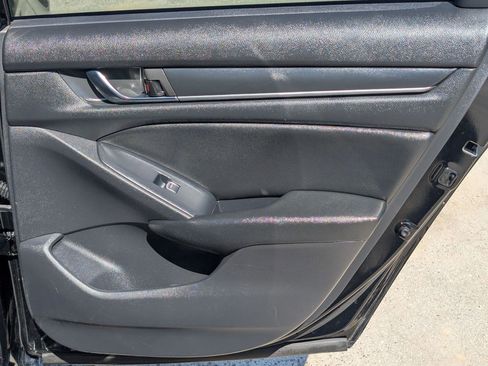 Used 2019 Honda Accord LX image 34
