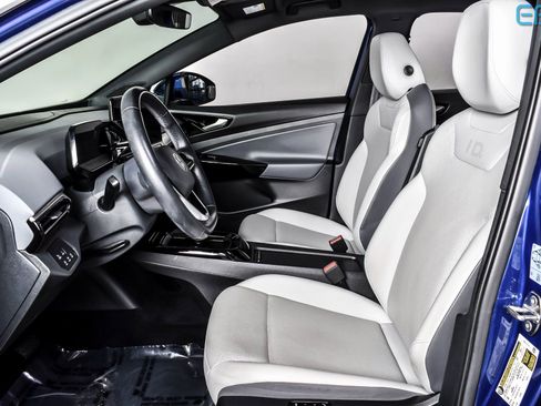 Used 2021 Volkswagen ID.4 Pro S w/ Gradient Package image 16