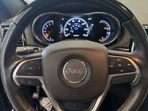 Used 2019 Ford Fusion SE image 35