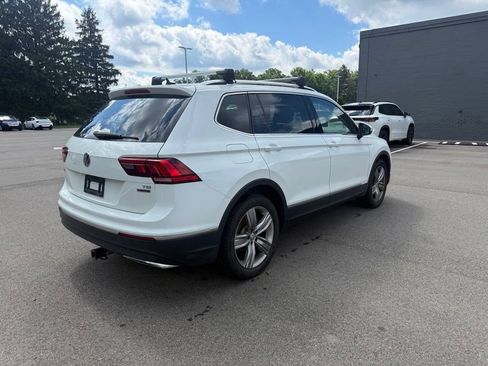 Used 2018 Volkswagen Tiguan SEL Premium AWD/4WD image 6