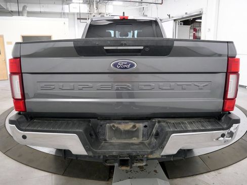 Used 2022 Ford F250 Lariat w/ Lariat Ultimate Package AWD/4WD image 6