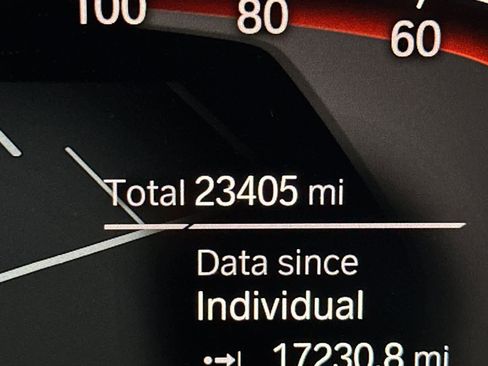 Used 2022 BMW X7 xDrive40i w/ Premium Package image 26