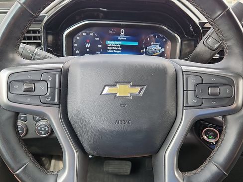 Used 2025 Chevrolet Silverado 2500 LT AWD/4WD image 11