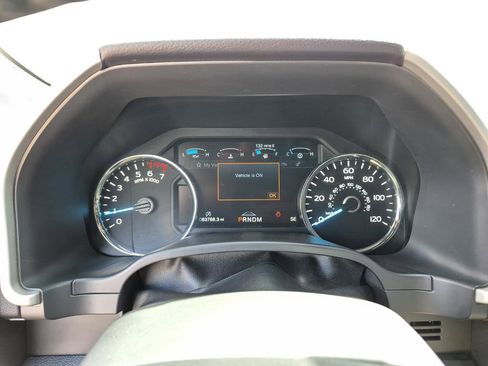 Used 2020 Ford F150 Lariat w/ Equipment Group 502A Luxury AWD/4WD image 19