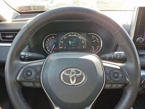 Certified 2023 Toyota RAV4 XLE w/ Convenience Package AWD/4WD image 19