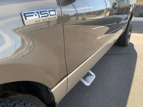 Used 2005 Ford F150 XLT AWD/4WD image 12