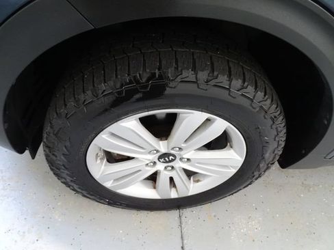Used 2018 Kia Sportage LX AWD/4WD image 23
