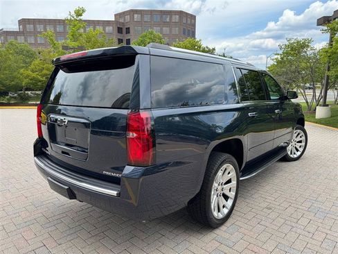 Used 2020 Chevrolet Suburban Premier AWD/4WD image 5