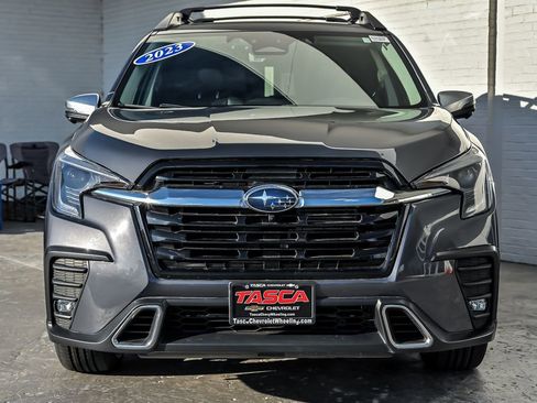 Used 2023 Subaru Ascent Touring AWD/4WD image 5