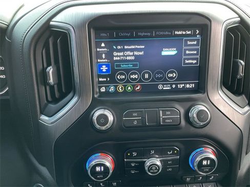 Used 2023 GMC Sierra 3500 Denali w/ Denali Black Diamond Edition image 23