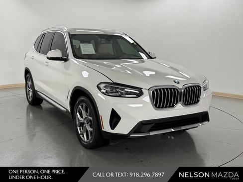 Used 2022 BMW X3 xDrive30i w/ Premium Package 2 AWD/4WD image 4