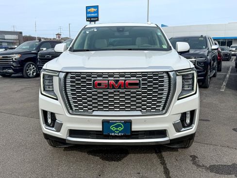 Certified 2022 GMC Yukon Denali image 2