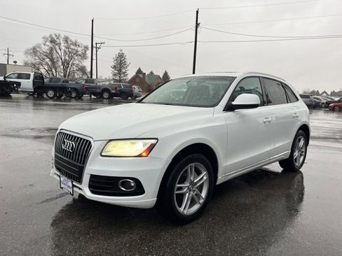 Used 2014 Audi Q5 2.0T Premium Plus w/ Premium Plus Package image 3