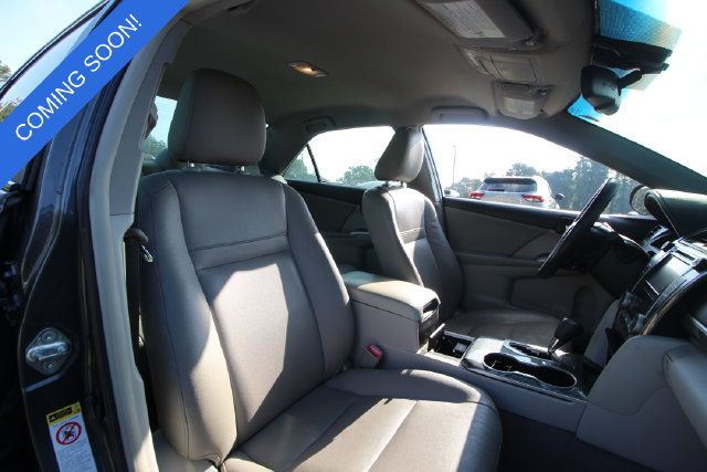 Used 2012 Toyota Camry XLE FWD image 5