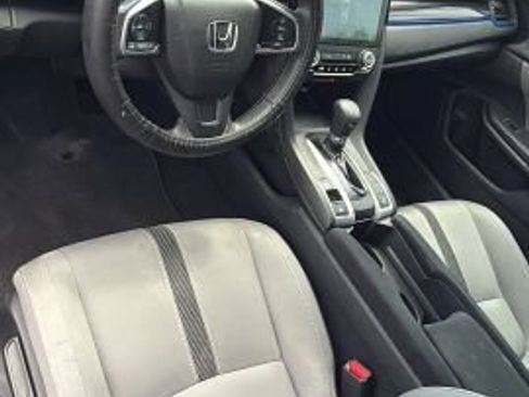 Used 2017 Honda Civic LX image 8