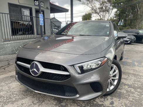 Used 2019 Mercedes-Benz A 220 image 1