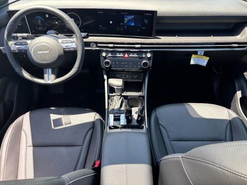 New 2025 Hyundai Santa Cruz Limited image 6
