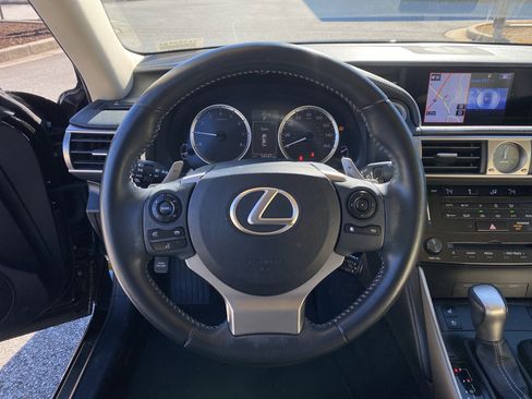 Used 2014 Lexus IS 250 image 9