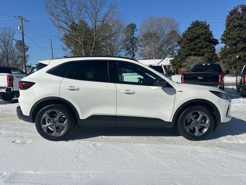 Used 2025 Ford Escape ST-Line w/ Tech Pack #1 image 2