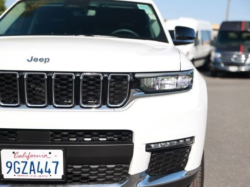 Used 2023 Jeep Grand Cherokee L Limited w/ Luxury Tech Group II RWD image 5