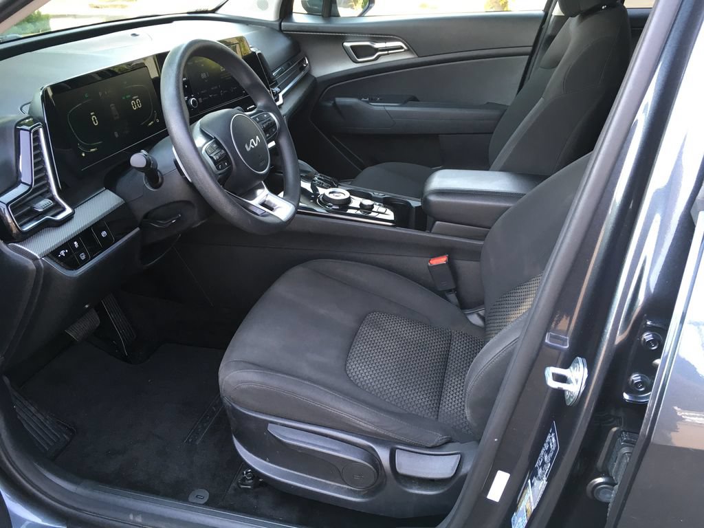 Used 2023 Kia Sportage LX AWD/4WD image 20