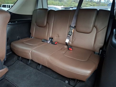 Used 2023 INFINITI QX80 Premium Select w/ Cargo Package image 11