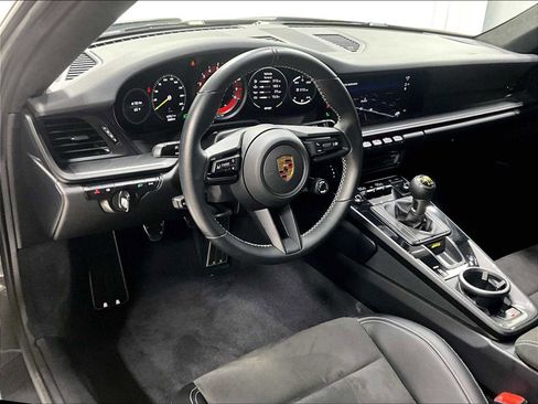 Used 2022 Porsche 911 GT3 image 7