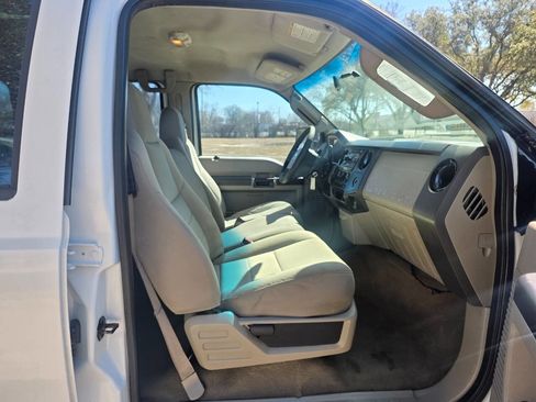 Used 2008 Ford F250 Lariat image 20