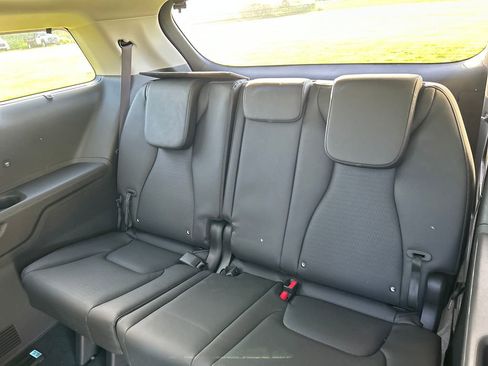 New 2026 Kia Carnival SX Prestige FWD image 32