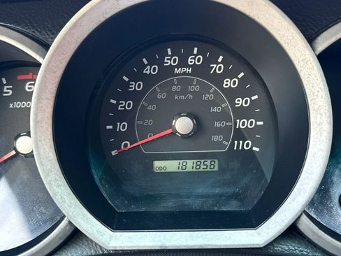 Used 2006 Toyota 4Runner Sport RWD image 29