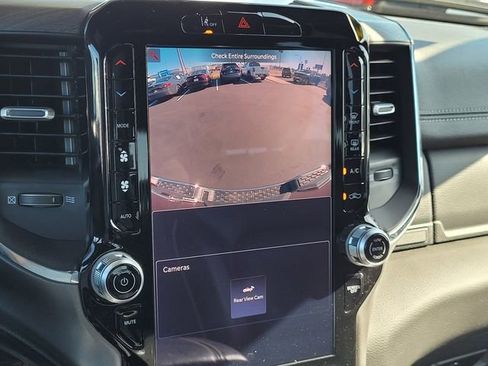 Certified 2025 RAM 1500 Laramie AWD/4WD image 10