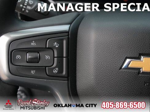 Used 2024 Chevrolet Silverado 2500 LT w/ Convenience Package image 17