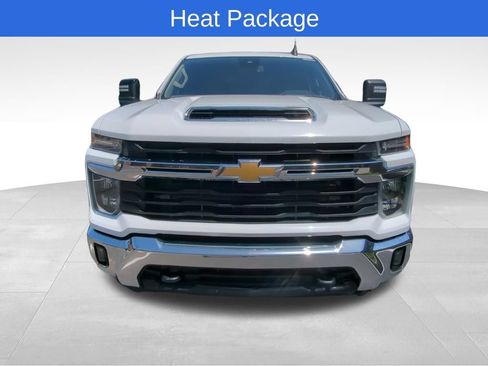 Used 2024 Chevrolet Silverado 2500 LT w/ Convenience Package AWD/4WD image 6