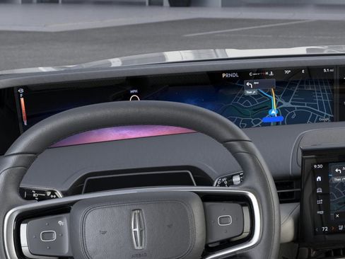 New 2026 Lincoln Nautilus Reserve w/ Jet Appearance Package image 13