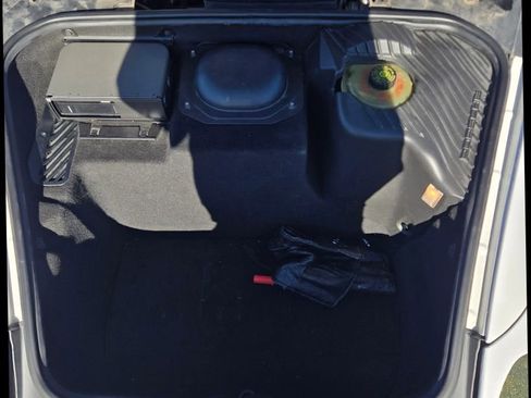 Used 2001 Porsche 911 Carrera 4 image 26