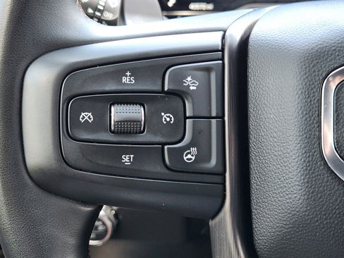 Used 2024 GMC Sierra 1500 AT4 w/ Technology Package AWD/4WD image 22